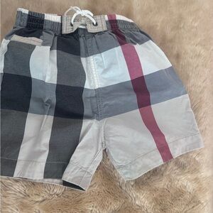 100% authentic Burberry toddler shorts 9 mts